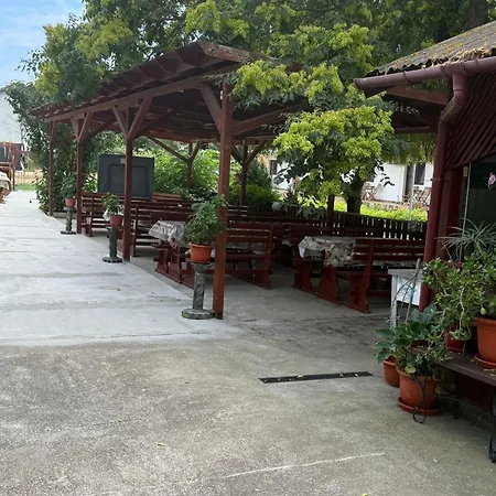 Gms House 招待所 3*