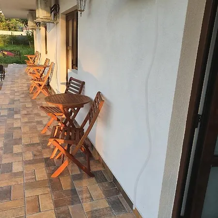 Gms House *